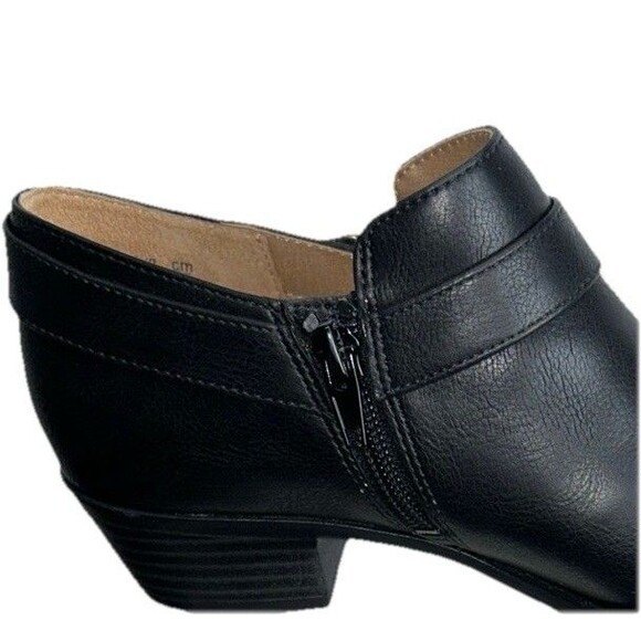 Women’s LifeStride Chelsea Style Ankle Boots Black Sz 6W Zipper Low Heel Arden - Picture 8 of 12
